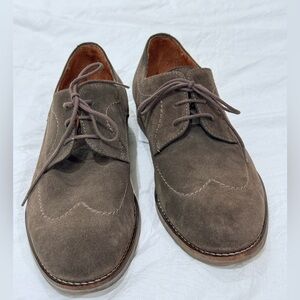 NWOT Massimo Dutti Gray suede Shoes lace up wing tip contrast stitching